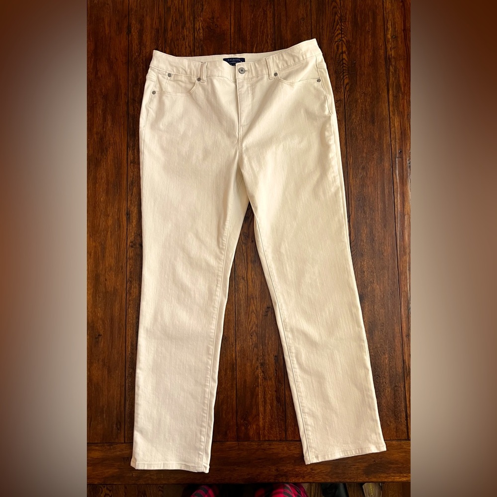 Talbots High Waist Stretch Leg Curvy Jean in Natural Color Size 14